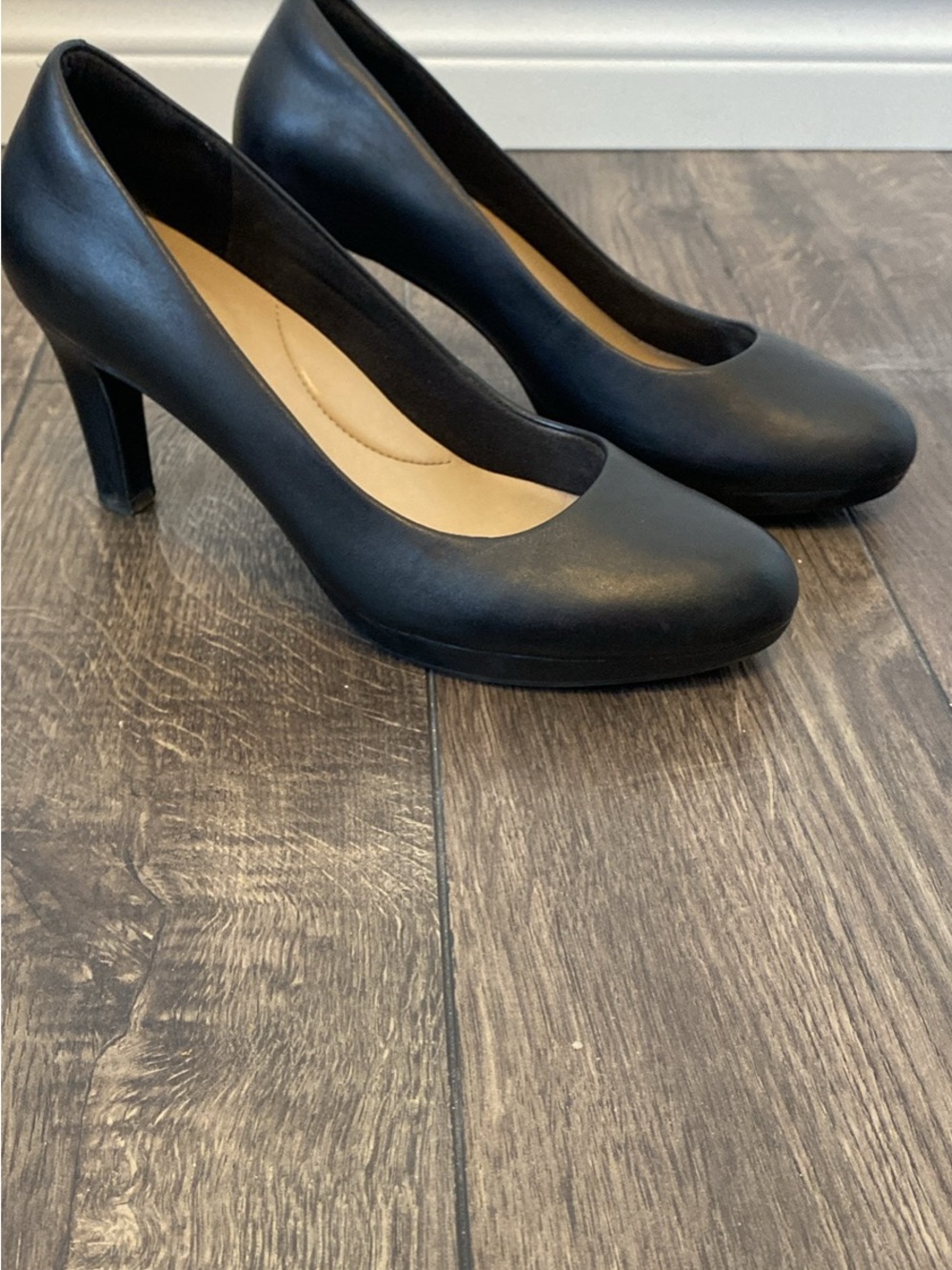 Clarks Black Classic Heel Pump